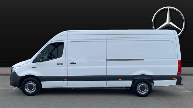 Mercedes-Benz Sprinter E314 L3 Electric Rwd 100kW 81kWh Pro Van Auto - Image 6
